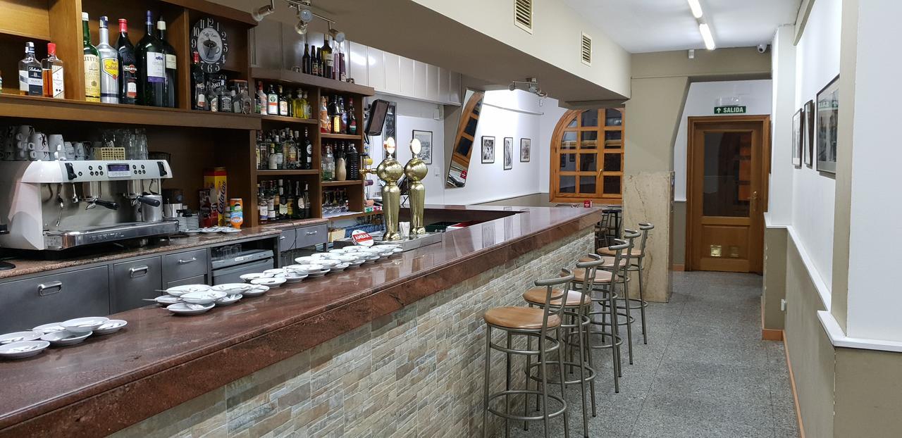 Hostal El Busto Τερουέλ Εξωτερικό φωτογραφία